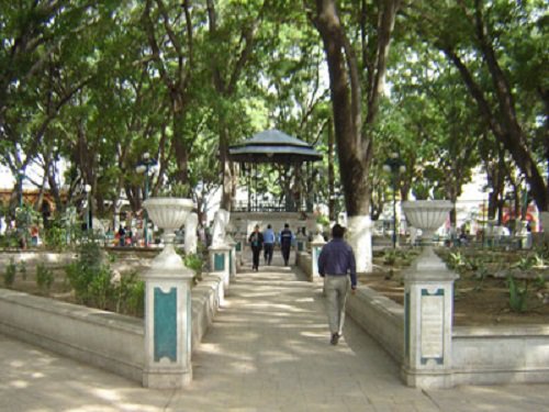 Paseo por Mexico Parque Juárez de Tehuacán