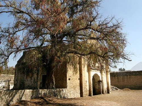 Paseo por Mexico Ermita de San Pedro o Tepeyahualqui en Tepeyahualco