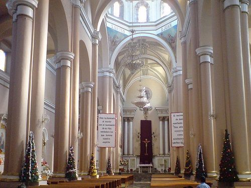 Paseo por Mexico Interior de Catedral de Teziutlán