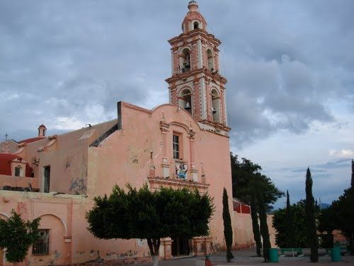 Paseo por Mexico Iglesia de San Miguel Arcángel en Tilapa