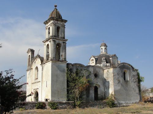 Paseo por Mexico Iglesia de la ex hacienda de San Felix Rijo en Tilapa