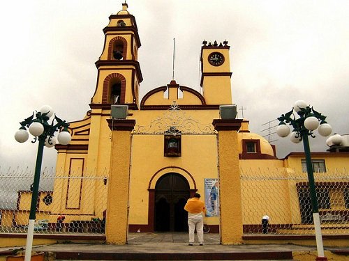 Paseo por Mexico Parroquia de la Inmaculada Concepción en Tlachichuca