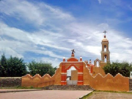 Paseo por Mexico Iglesia de Santa María en Tlahuapan