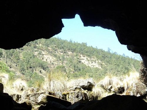Paseo por Mexico Cueva de Oyameles en Tlatlauquitepec