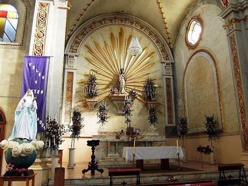 Paseo por Mexico Interior de Templo del Sagrado Corazón de Jesús en Tlatlauquitepec