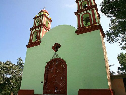 Paseo por Mexico Capilla dedicada a Santa María de Guadalupe en Tlatlauquitepec