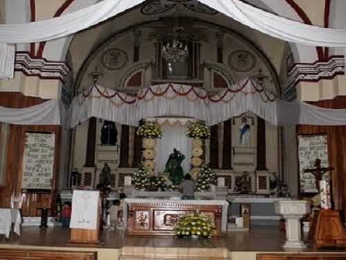 Paseo por Mexico Interior de Templo Parroquial Transfiguración del Señor en Tuzamapan de Galeana