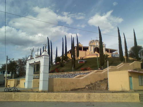 Paseo por Mexico Templo del Calvario de Xochiltepec