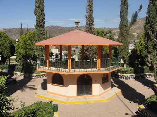 Paseo por Mexico Kiosco Xochiltepec