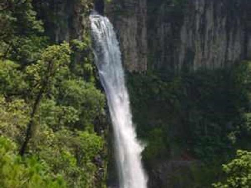 Paseo por Mexico Cascada la Canastilla en Yaonáhuac