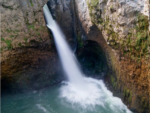 Paseo por Mexico Cascada la olla en Zacapoaxtla