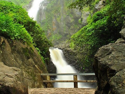 Paseo por Mexico Centro Eco turístico Ejido de Tulimán en Zacatlán