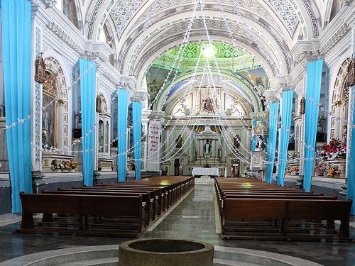 Paseo por Mexico Interior de Parroquia de San Martín Obispo de Tours en Zapotitlán