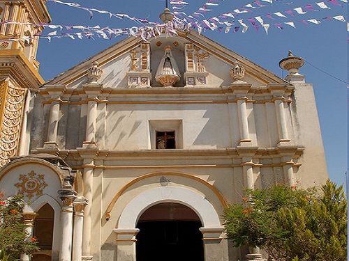 Paseo por Mexico Capilla de la Soledad en Zinacatepec