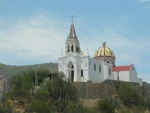 Paseo por Mexico Iglesia del Cerrito de Zinacatepec