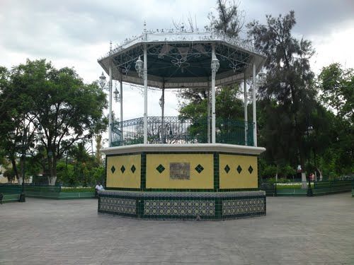 Paseo por Mexico Kiosco de Zinacatepec