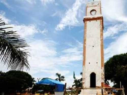 Paseo por Mexico El Reloj Público de Cozumel