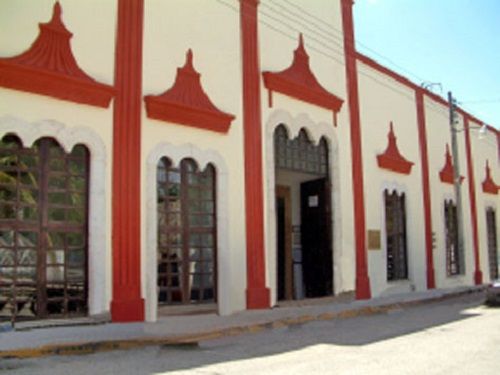 Paseo por Mexico Museo de la Guerra de Castas de Tihosuco en Felipe Carrillo Puerto