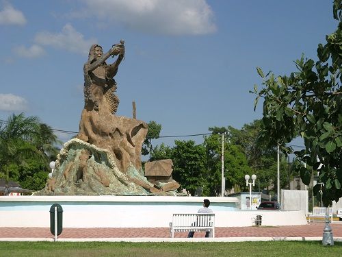 Paseo por Mexico Monumento al Renacimiento en Othón P. Blanco