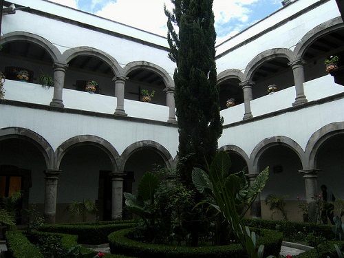 Paseo por Mexico Ex-convento Franciscano de Nuestra Señora de los Ángeles en Chiautempan