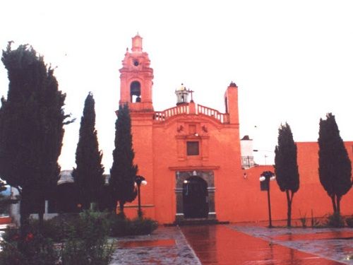 Paseo por Mexico Templo de San Pedro Tlalcualpan en Chiautempan