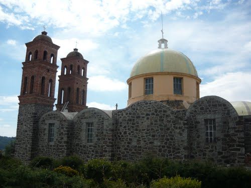 Paseo por Mexico Templo de San Francisco en Españita