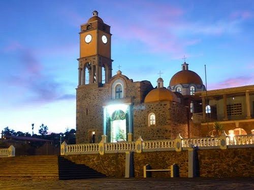 Paseo por Mexico Iglesia de Guadalupe en Terrenate