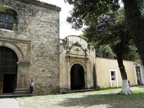 Paseo por Mexico Catedral de Tlaxcala