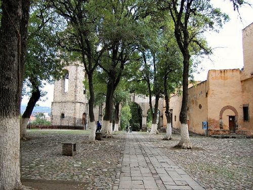 Paseo por Mexico Un poco mas del Ex convento de San Francisco de Asis en Tlaxcala