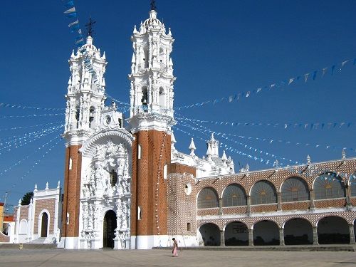 Paseo por Mexico Santuario de Nuestra Señora de Ocotlán en Tlaxcala