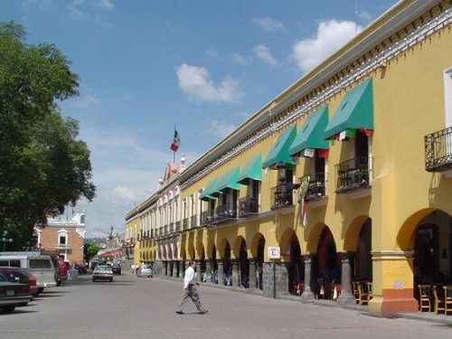 Paseo por Mexico Portal Hidalgo de Tlaxcala