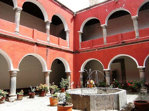 Paseo por Mexico Interior de la Catedral de Tlaxcala